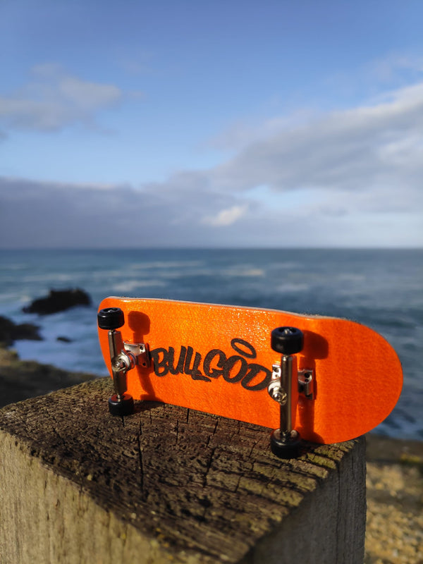 BULLGOD Og Logo Professional Fingerboard Orange; 32 mm