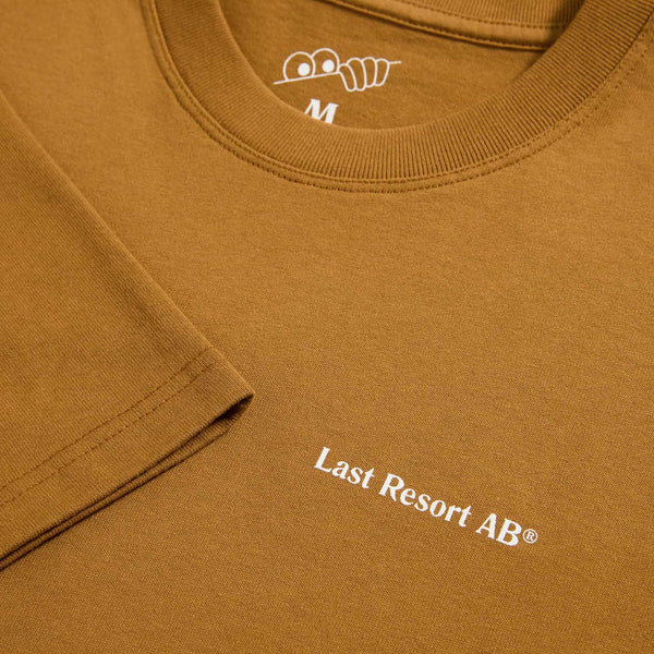 LAST RESORT AB Atlas Monogram SS Tee Golden Brown/White